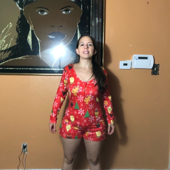 Red Christmas onesie pajamas - Picture 7 of 11